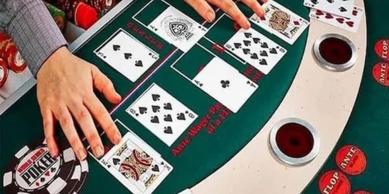 game đánh bài poker